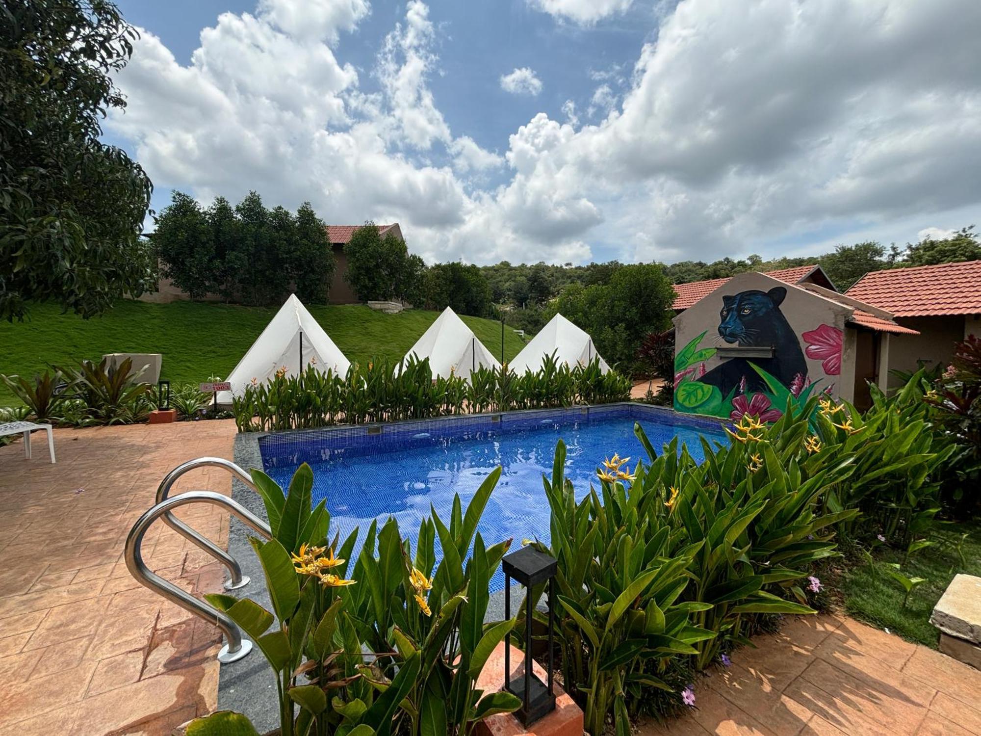 Ravishing Retreat Resort Rāmanagaram Buitenkant foto